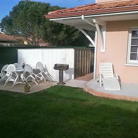 Apartment Chez Martine Appt Climatise 2 *