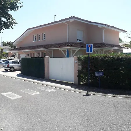 Chez Martine Appt Climatisé 2 Appartamento