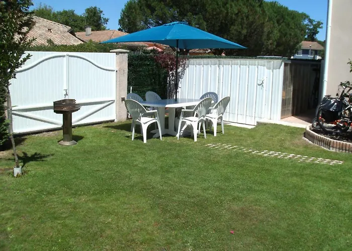 Appartement Chez Martine Appt Climatisé 2 *